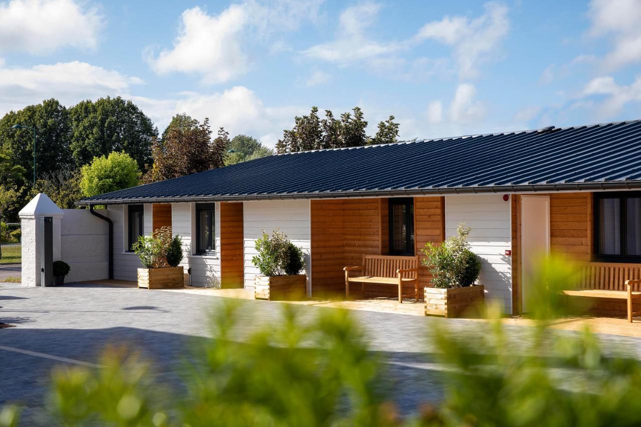 Cocoon Inn 3*