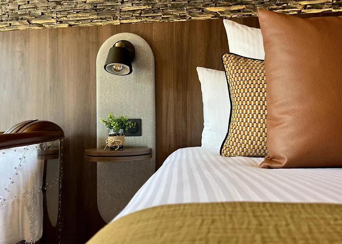 Cocoon Inn