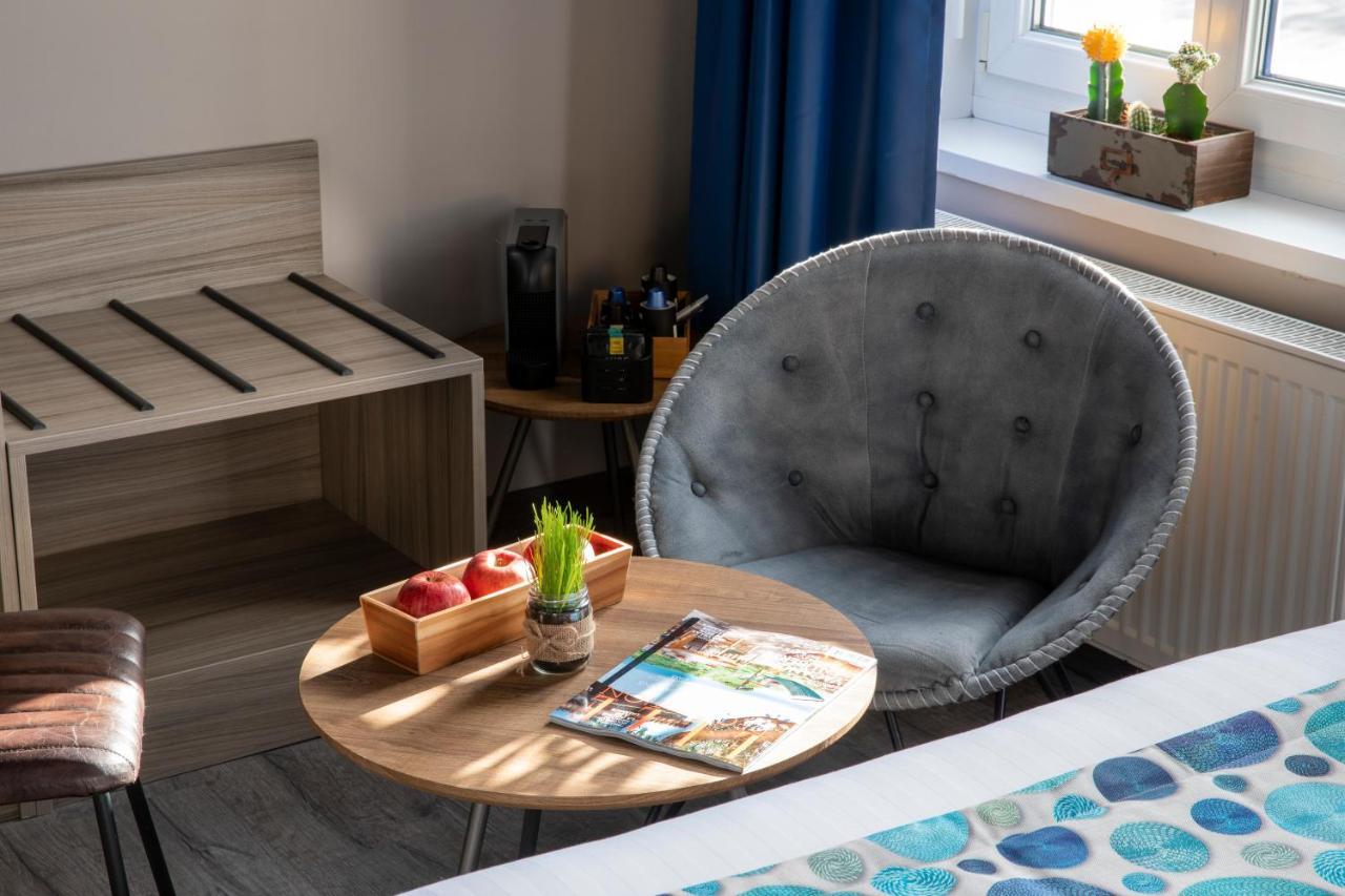 Cocoon Inn 3*